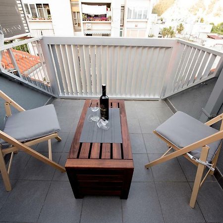 The Roof - Luxury Apartment 奥米什 外观 照片
